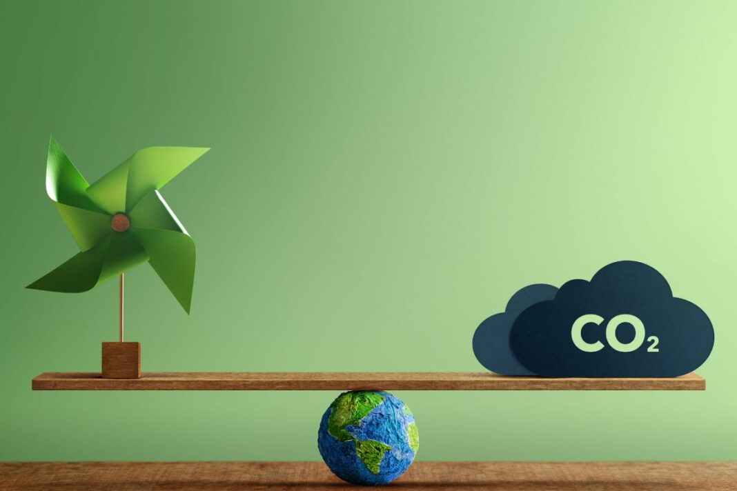 L’empreinte carbone du minage Dogecoin (DOGE) diminue de 25% en un an - canva
